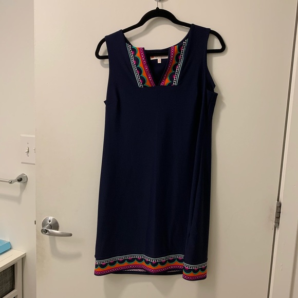 Jude Connally Dresses & Skirts - Jude Connally Navy shift dress Jude Connally Dresses & Skirts - Jude Connally Navy shift dress
